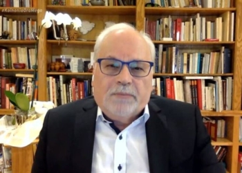 Παυλάκης: Κίνδυνος διπλής αναζωπύρωσης από Δέλτα και Όμικρον