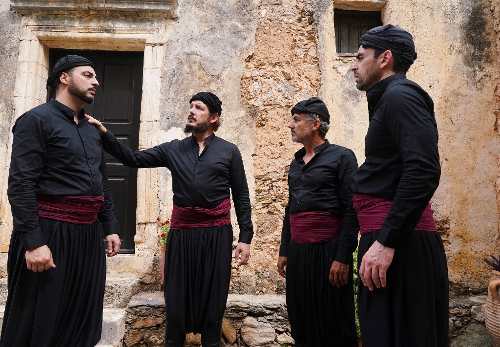 ΘΕΑΤΡΙΚΗ ΠΑΡΑΣΤΑΣΗ ΜΗΤΡΟΠΟΛΗΣ - ΤΣΟΥΠΑΚΗΣ