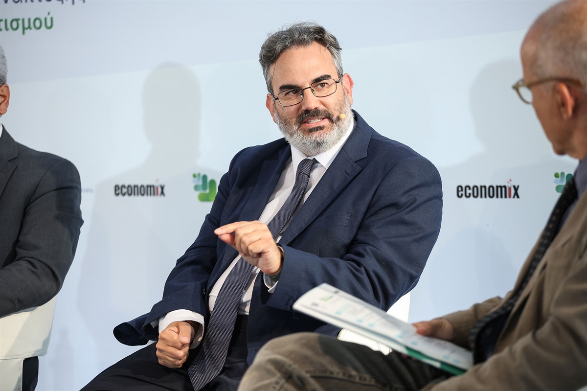 ΔΤ ΤΕΕ: GreenDealGreece 2024 - «Όλες οι οικοδομικές άδειες που έχουν εκδοθεί νόμιμα μέχρι σήμερα θα προστατευτούν»