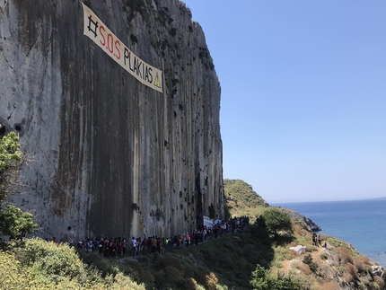 ΑΡΘΡΟ ΜΑΝΩΛΕΣΑΚΗ