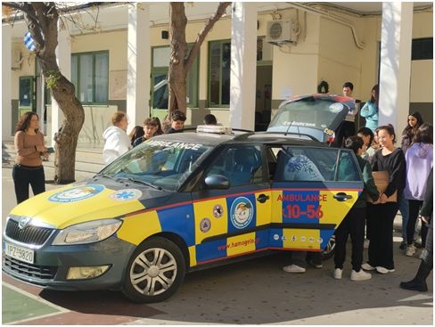 Μια διπλή Πράξη Αλληλεγγύης από τους μαθητές του 3ου Γυμνασίου Ρεθύμνου εν όψει των Χριστουγέννων