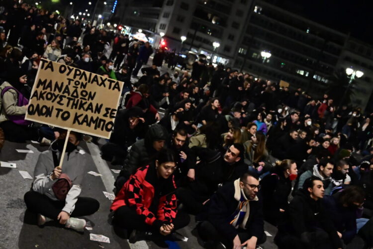 [376249] ΕΠΕΙΣΟΔΙΑ ΜΕΤΑ ΤΟ ΣΥΛΛΑΛΗΤΗΡΙΟ ΓΙΑ ΤΟ ΣΙΔΗΡΟΔΡΟΜΙΚΟ ΔΥΣΤΥΧΗΜΑ ΤΩΝ ΤΕΜΠΩΝ ΣΤΗΝ ΑΘΗΝΑ (ΚΩΣΤΑΣ ΤΖΟΥΜΑΣ/EUROKINISSI)