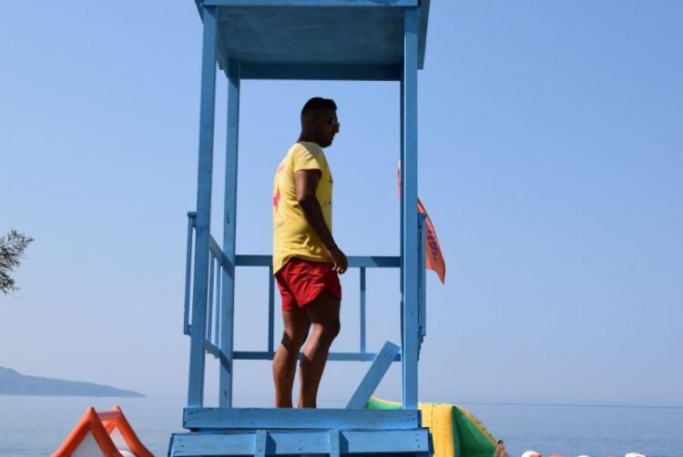 5158946461614173 ναυαγοωστες