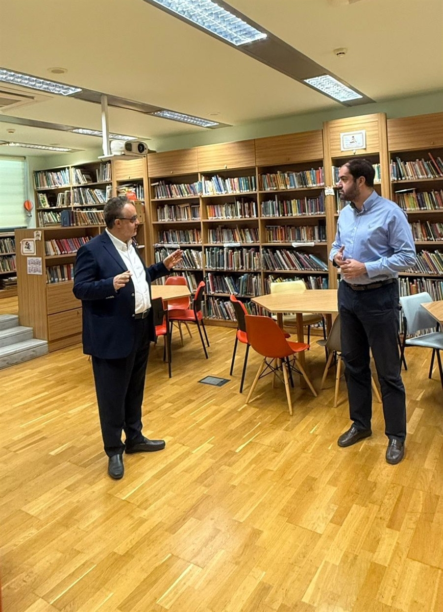 ΚΕΦΑΛΟΓΙΑΝΝΗΣ ΒΙΒΛΙΟΘΗΚΗ