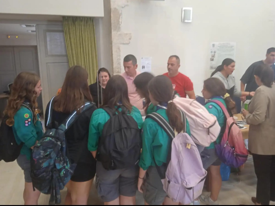 ΣΧΟΛΕΙΟ ΔΕΥΤΕΡΗΣ ΕΥΚΑΙΡΙΑΣ ΡΕΘΥΜΝΟΥ