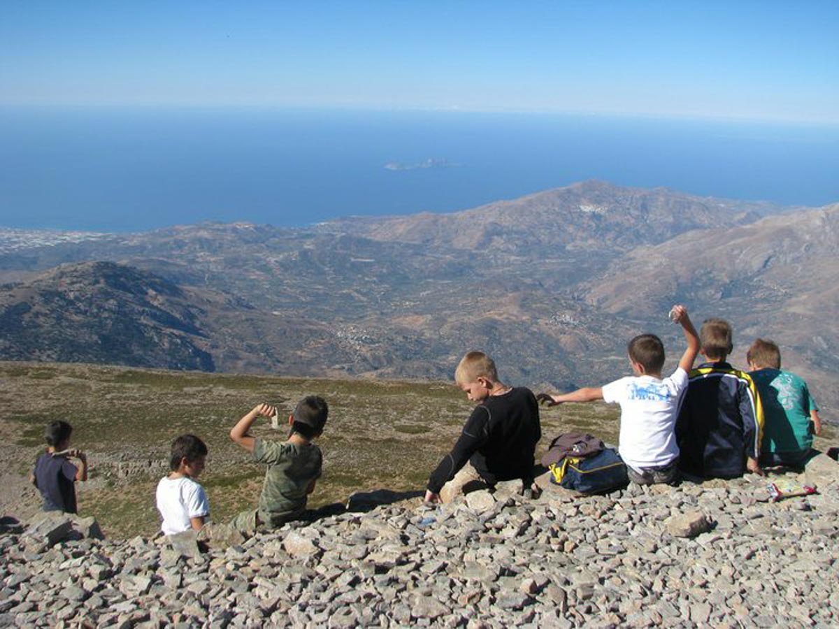 ΣΤΡΑΤΑ ΤΟΥ ΨΗΛΟΡΕΙΤΗ