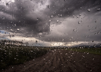 5285566164851367 XEIMONAS-BROXH-SYNNEFA-1068x701