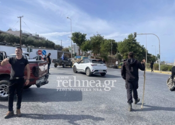 Μπλόκο των αγροτοκτηνοτρόφων στον κόμβο Ατσιποπούλου – Κλείνουν την Εθνική Οδό ανά διαστήματα (φωτός και βίντεο)