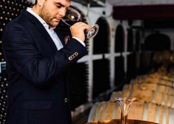 ΗΜΕΡΑ ΤΥΦΛΗΣ ΓΕΥΣΙΓΝΩΣΙΑΣ